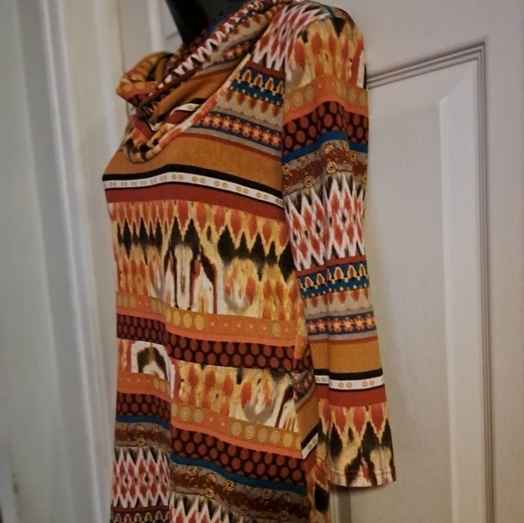 Hello miss dress multicolored and multi pattern size large - Picture 5 of 5